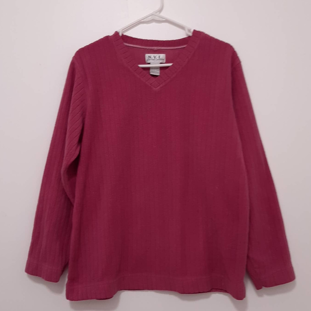 New York Laundry Women's Sweater Medium